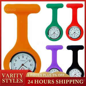 Montres de poche Fashion Silicone Watch Brooch Tunic Nursing Nurses Pendant Clip Quartz Decor Accessoire