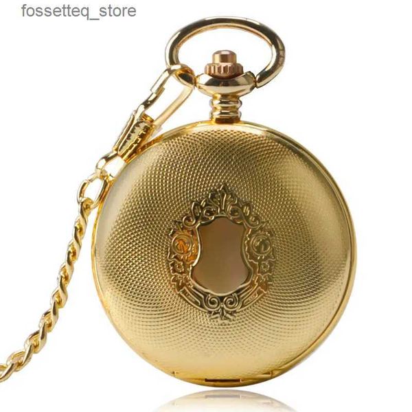 Relojes de bolsillo Fob de bolsillo mecánico automático dorado para enfermera Moda de lujo Tren Elegante Escudo Colgante Hombres Mujeres Regalo de Navidad L240322