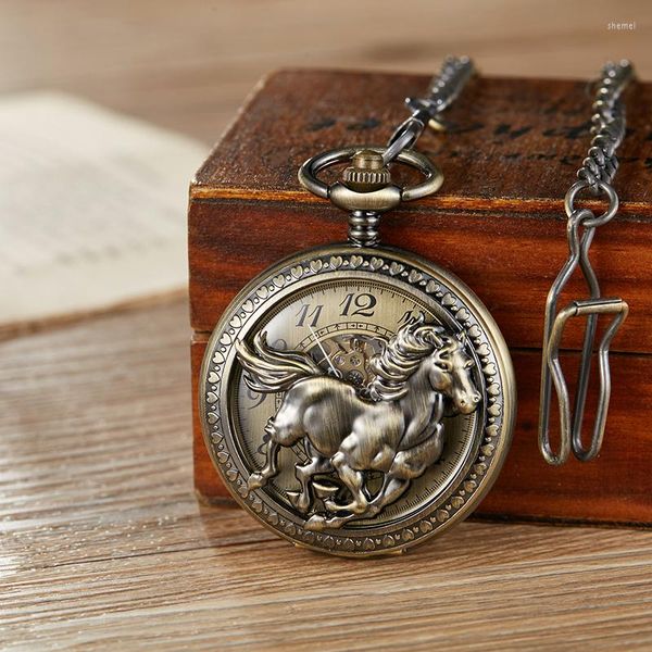 Relojes de bolsillo Caballo Animal Diseño hueco Reloj mecánico Hombres Mujeres COLLAR COLGANTE FOB Cadena Steampunk Gota