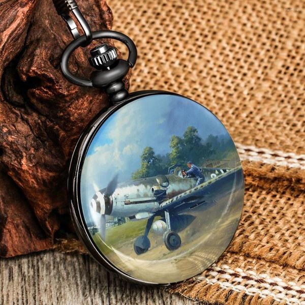 Relojes de bolsillo Reloj para hombres Dibujos animados Patrón de aviones de la Segunda Guerra Mundial Cuarzo blanco Esfera grande Collar con cubierta negra lisa Reloj pequeño de recuerdo