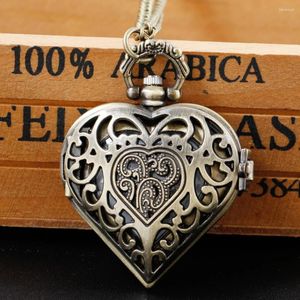 Montres de poche Bronze Bronze Love Corloge de quartz pendentif en forme de cœur avec des cadeaux de chaîne de collier de 80 cm