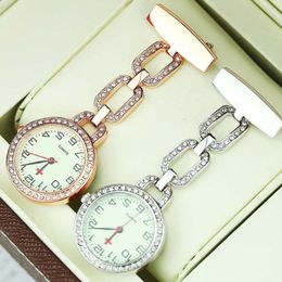 Montres de poche montre personnalisée nom gravé personnalisé diamant épinglette broche cadran éclairé femmes cadeau #30