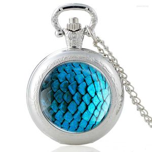 Montres de poche Unique Blue Dragon Scale Design Verre Cabochon Quartz Montre Vintage Hommes Femmes Pendentif Collier Chaîne Horloge