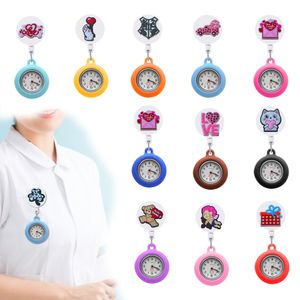 Pocket horloges Valentijnsdag drie clip clip-on hangende revers verpleegster Watch pin aan met tweedehands stethoscoop fob badge broche watche otavv