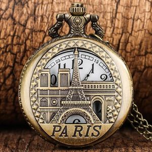 Relojes de bolsillo Vintage Bronce Edificio hueco París Torre Eiffel Pantalla Reloj de cuarzo Collar Colgante Reloj de recuerdo Fob ChainPoc265L