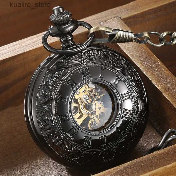 Montres de poche vintage creux carvure analogique steampunk mécanique à moitié chasseur Numéros romains Chaîne de taille serre des hommes Men de poche L240402