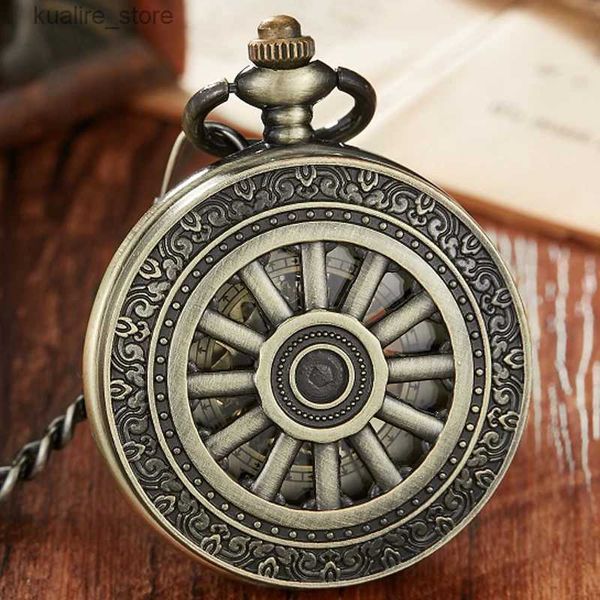 Montres de poche Squelette mécanique vintage Collier de pendentif creux de la chaîne à main Pocket Es Men Médies Cadeaux masculins L240402