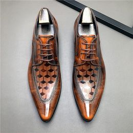Puntige teen heren oxford schoenen Italiaanse echte lederen schoenen formele heren schoenen zwart bruin veter trouwkantoor jurk schoen