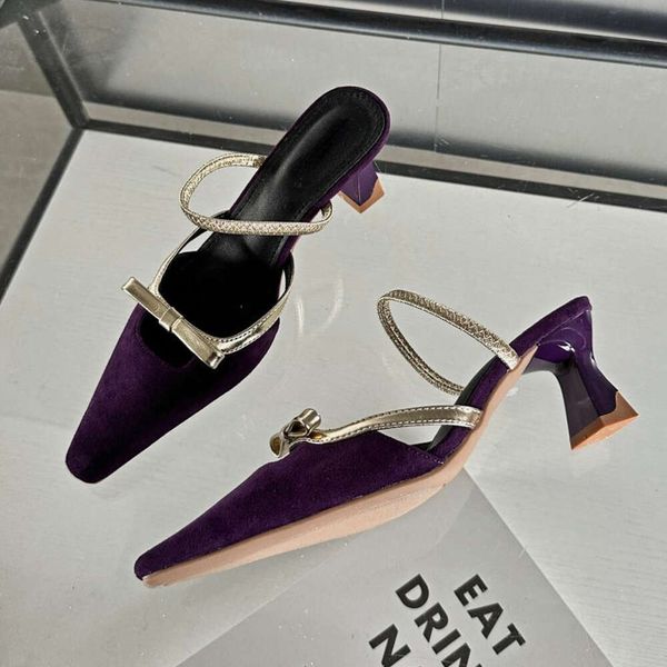 Pompes pointues Femmes Mule Bow Fine Sandals Sandals Femelle Brand de mode Purple Polaises High Talon Mules