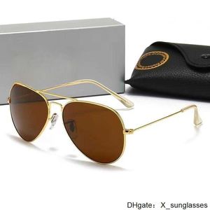 Gafas de sol polarizadas Hombres Mujeres Prohibiciones de lujo Gafas de sol de diseñador Adumbral UV400 Gafas Gafas de marca Wayfarer Mujer Hombre Gafas de sol Rayos con caja 3026