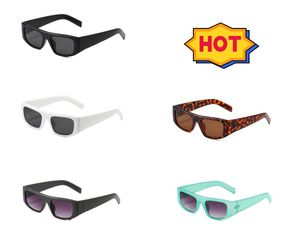 Gepolariseerde zonnebril Nieuwe damesmode-zonnebril Dames die een UV-beschermingszonnebril besturen