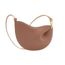 Polen Designer Sac Luxury Pure Cowhide Half Moon Sac Numero Style Crossbody Sac Sac Sac à la mode et classique Bag Top Quality 559