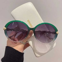 politie zonnebril nieuwe retro ronde frame zonnebril gradiënt kleurrijke mode dames bril luxe merkontwerper zonneklep