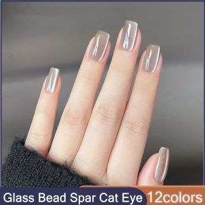 Perle en verre polonais Ceramics blanc pour chats à l'œil pour chats vernis à ongles 10 ml gel magnétique couleur semi-permanent tremper de vernis à ongles