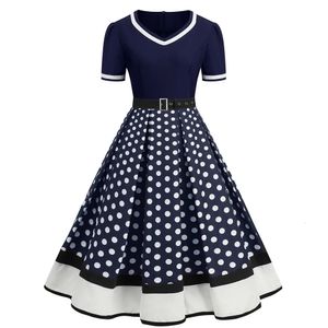 Polka Dot Swing Vrouwen Zomerjurken Hepburn Stijl Vneck Korte Mouw Gewaad Pinup Vintage Rockabilly Party Office Jurk 240327