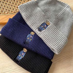 Bonnet d'hiver à revers en tricot brodé Polo Bear92