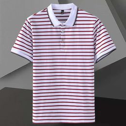 Polo Coton à rayures à rayures courtes pour hommes avec un collier de revers, une chemise d'âme pour les jeunes à manches à demi-manches, T-shirt Trend