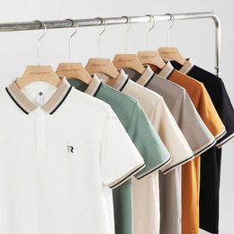 Polo Shirt Mens t-shirt à manches courtes tshirt casual business slim fit printemps et été nouvelle chemise de conception de broderie mens revers demi-manche