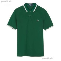 Polo Shirt Nouveau Designer Business T-shirt Fred Perry 2023 Mode Luxe Classique Été Coton Épi de Blé Manches Courtes Hommes et Femmes Croissant Broderie 610