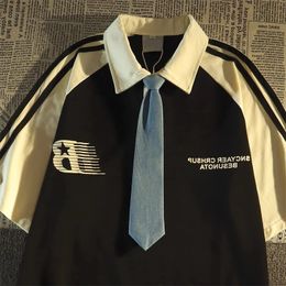 T-shirt à manches à manches courtes à manches courtes à cravate Polo