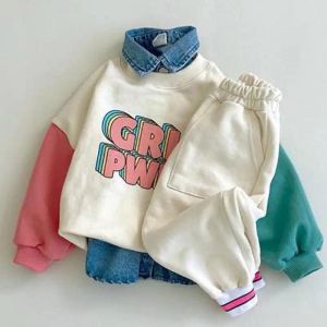 Polos Baby Sweatshirt 2023 Nouvelle mode à manches longues patchwork mignon vêtements boys à sweat à sweat imprime