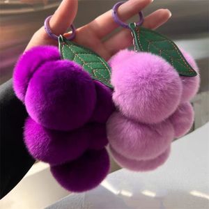 Pompom Druif Sleutelhanger Leuke Pluizige Pluche Druif Sleutelhangers Vrouwen Meisje Tassen Sleutelhangers Auto Sleutelhanger Gift Charmante Decoratie