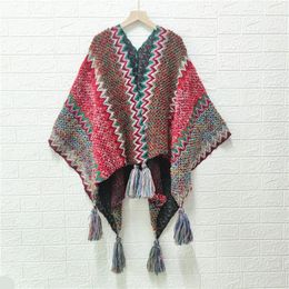 Poncho gebreide mantel cape etnische stijl capes kwastje vorsttrui kleur losse vintage gestreepte vrouwen reisjas p1 240412