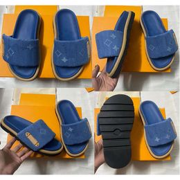 Piscina almohada plana comodidad placa mula confort almohada de piscina sándalo 1acjvh azul de mezclilla sandalias para mujeres diseñador sandalias zapatillas de playa sandalia tamaño 35 -42