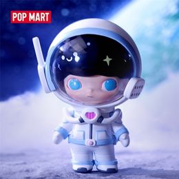 POP MART Dimoo Space Travel Blind Box Doll Figura de acción binaria Regalo de cumpleaños Kid Toy Animal Story Toys Figuras 220520