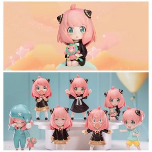 Pop Mart Spy x Family Anya Série aveugle Box Tet Joue Personnage Doll Mystérious Box Kawaii Modèle fille Birthday Surprise Sac 240506