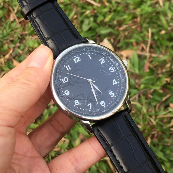 Menores populares de estilo de automóvil Men Boy Cuero de cuero Reloj de muñeca Au01