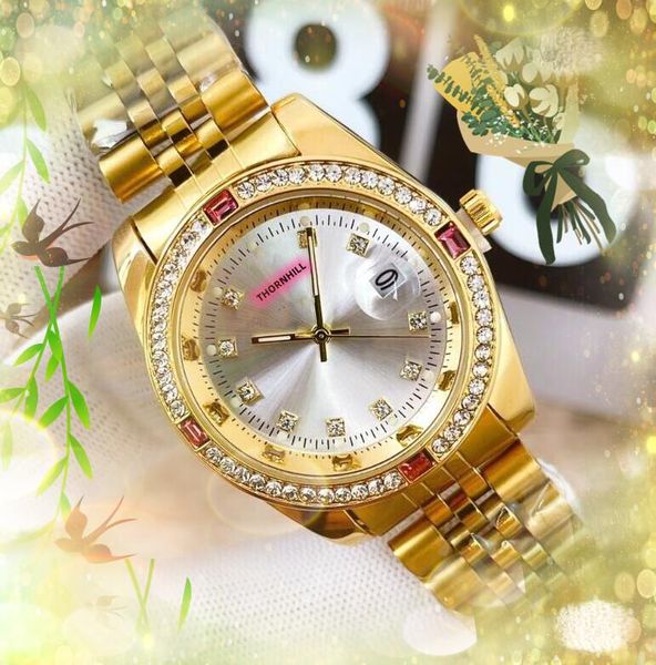 Pareja popular mujer hombre Relojes Diamantes coloridos Caja de anillo Reloj Todo fino Banda de acero inoxidable informal de negocios Reloj de cuarzo de lujo para dama Relojes Regalos