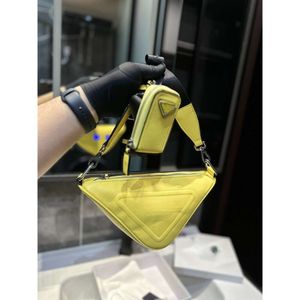 Estilo Triangular Popular Durable hecho a mano regalo cartera diseñador mochila monedero mochilas bolsos de mano bolsos de hombro mujeres