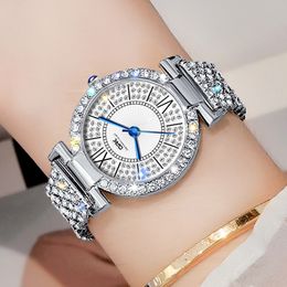 Relojes de moda populares con incrustaciones de diamantes, elegantes cierres de joyería, cierres de cuarzo, relojes para mujer y relojes para mujer.