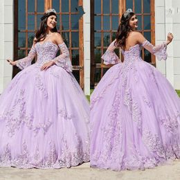 Populaire lavendel lila lange mouwen quinceanera jurken 2022 nieuwe kant applicaties plus size lace up kerk bruidslijtal Sweet 16 jurk 15 jaar brithday Party Prom jassen