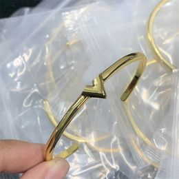 Populaire heren armbanden designer luxe moissanite armband plating gouden manchet bangle voor vrouwen Hoge kwaliteit Valentijnsdag Moederdag cadeau zl136 F4