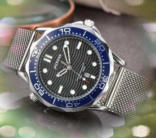 Montres chronomètre pour hommes populaires 43mm President Sports Outdoor Chronograph Quartz Battery Arrow Pins Full Functional Six Stiches Bracelet Watch reloj de lujo