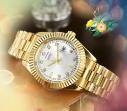 Mentille populaire Femmes Unisexe Diamonds Dot Watch Quartz Batterie en acier inoxydable Table d'horloge imperméable Day Date Heure de la semaine Automatique Mouvement