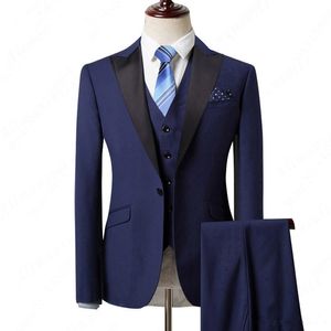 Populaire bleu marine Peak revers un bouton mariage marié Tuxedos hommes costumes mariage/bal/dîner meilleur homme Blazer (veste + cravate + gilet + pantalon)