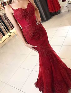 Populaire nieuwe stijl sweetheart spaghetti riemen appliques vestido fiesta rode prom jurk kant zeemeermin lange avond prom jurken