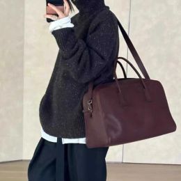 Populair op internet, dezelfde Koreaanse versie modieus donker casual bowlingbalontwerp, coole handheld schoudertas voor vrouwen
