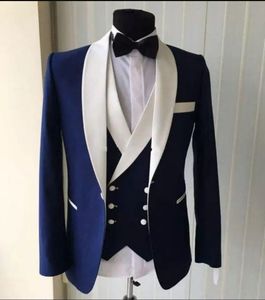 Populaire One Button Navy Blue Groom Tuxedos Sjaal Revers Groomsmen Mens Past Huwelijk / Prom / Diner Blazer (jas + Broek + Vest + Tie) K290