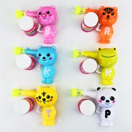 Jouets d'extérieur populaires pour enfants, pistolet à bulles d'animaux, modèle de dessin animé, jouets en plastique, cadeau pour bébé, pistolet à eau coloré
