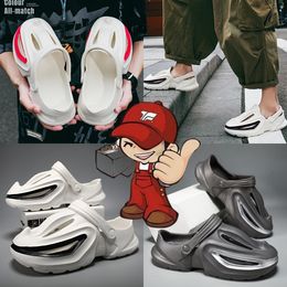 Zapatos de tiburón populares Beach Shoes Altura para hombres Sandalias transpirables Gai 40-45