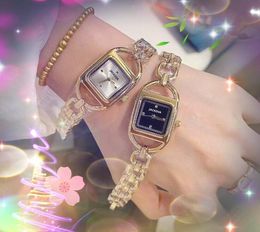 Populaire kleine vierkante kwartsbatterij Super Bright Watch volledig roestvrijstalen holle band armband dames Klokliefhebbers Super Bright Rose Gold Horloges montre de luxe