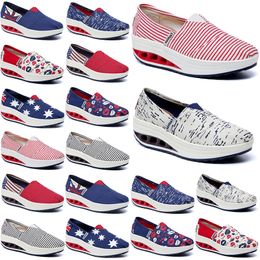 Populaire été frontière tourisme en plein air printemps femmes étudiant GAI toile tissu paresseux minimaliste polyvalent secouer chaussures 36-40 86