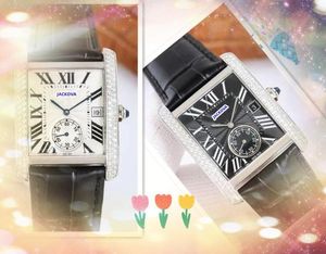Trend Highend Cow Cuir Watches Men Quartz Chronograph Clock Day Date Belle Bonne Design One Design Diamonds Chaîne de bague Bracelet Wristwatch Cadeaux