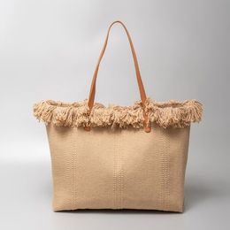 Panne de vacances populaire Paille tressée Bas panier de légumes tissés à main alphabet Handle Sac à bandoulière Cordon de coton Tote Femmes Sacs de soirée pour filles Sacs Cluth