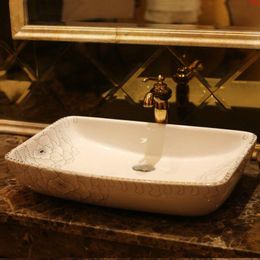 Lavabo rectangulaire en céramique de salle de bain en porcelaine lavabo populaire en europe art lavabo main sinkgood qté Rgdri