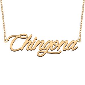 Chingona Collar con nombre Colgante con placa de identificación personalizada para mujeres Niñas Regalo de cumpleaños Niños Mejores amigos Joyería Acero inoxidable chapado en oro de 18 quilates